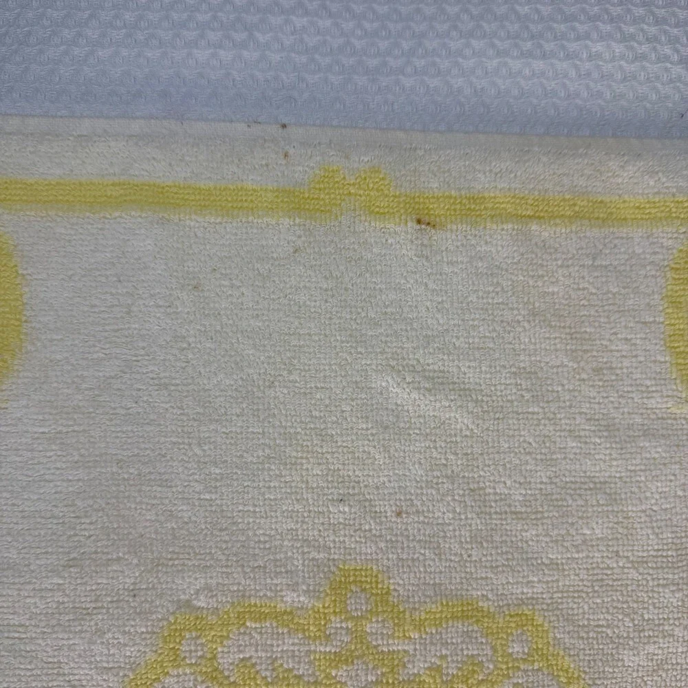 Vintage Rosa Reale Italy Cotton Hand Towels Set of 2 Yellow White Floral Rose